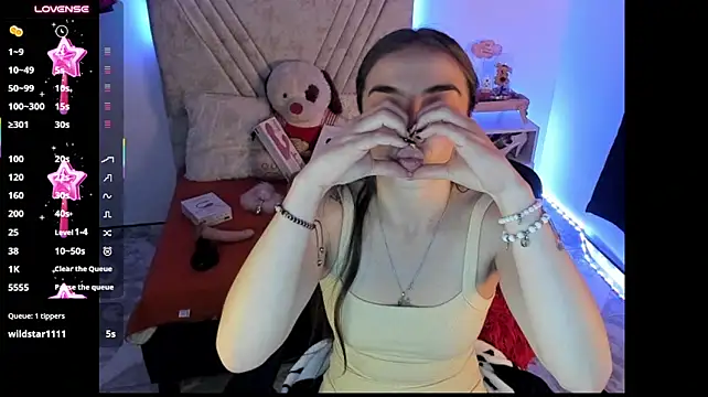 Chat +18 de Mia_Victoria22 ao vivo
