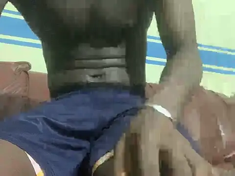 bolale001's Live XXX Chat