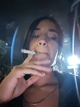 צ'אט XXX בשידור חי של karolyne_babee