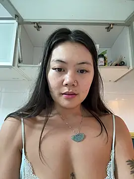 ruanruan05 Adlı Modelin Canlı XXX Sohbeti