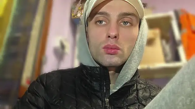 צ'אט XXX בשידור חי של Bad_Bitch_Boy