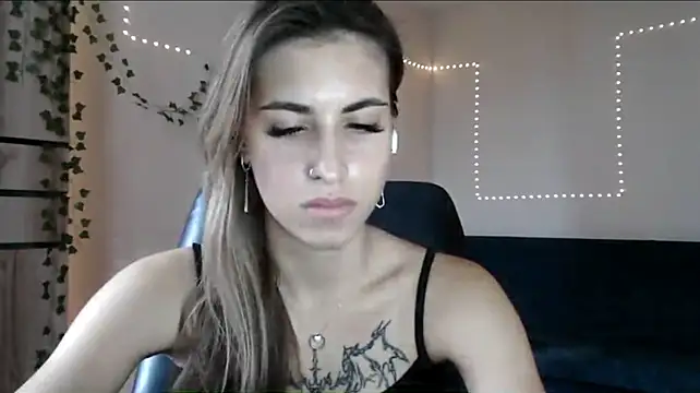 Rossy_D 라이브 XXX 채팅