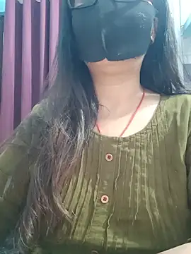 Aishwaryaa_69 Live XXX-Chat