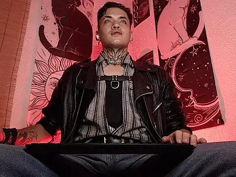 Онлайн чат XXX AlecBanne_