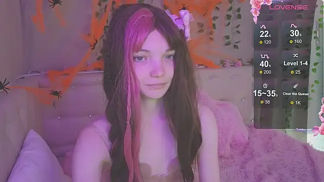 AnimeAlica18's Live XXX Chat
