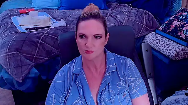แชท XXX สดของ ninajaymes