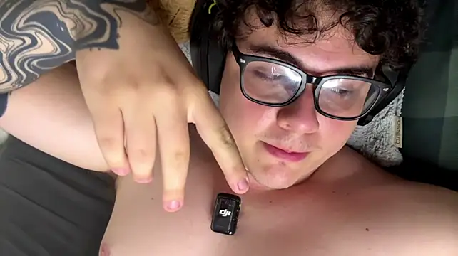odin_blake's Live XXX Chat