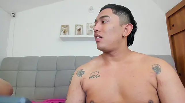 Chat XXX en directo de erotic_sins