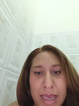 Kittysweet2001 Chat XXX in diretta