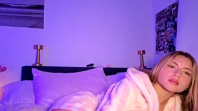 Chat +18 de MissMaxineX ao vivo