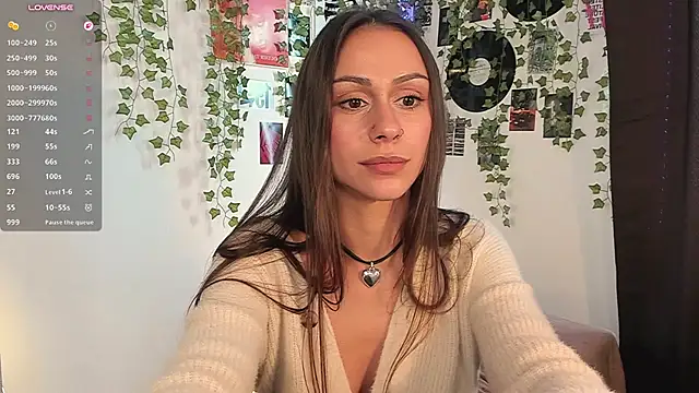 Živý XXX chat tinnymolly