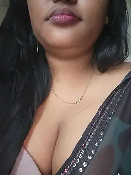 Aruna-1's Live XXX Chat