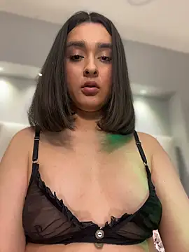 Chat +18 de MiahWindsor ao vivo