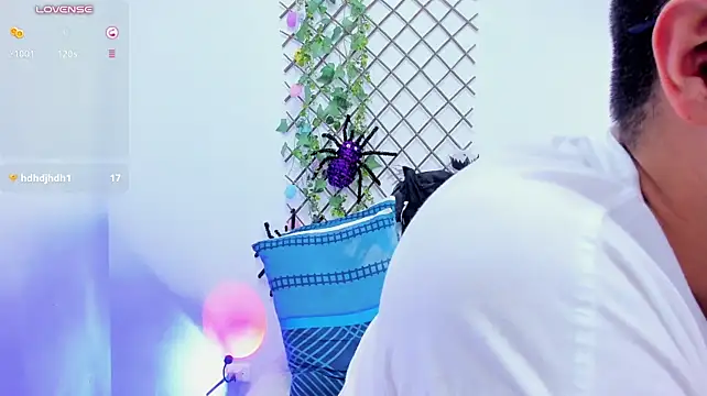 XXX chat uživo modela alberth_cm_