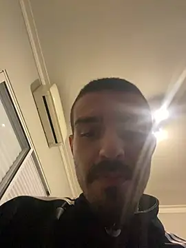 Chat XXX ao vivo de Ivis1999