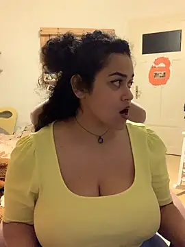 แชท XXX สดของ Curvydesifromgermany