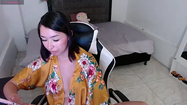 Živý XXX chat Ariel_Laurentt