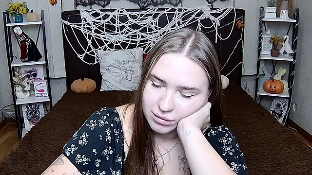LauraHlot's Live XXX Chat