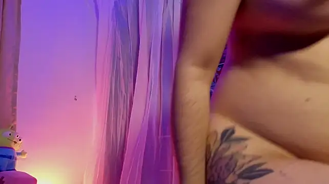 Kittyhelll_'s Live XXX Chat