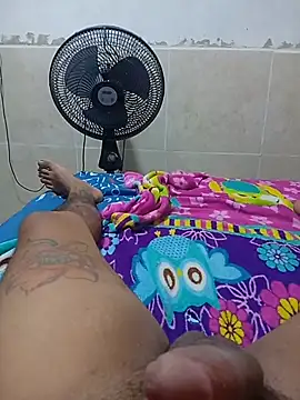DizenedFanatic's Live XXX Chat