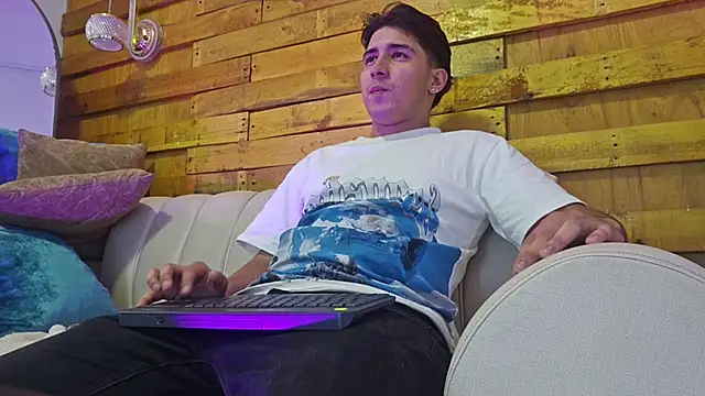 Chat XXX Live sam_vitali