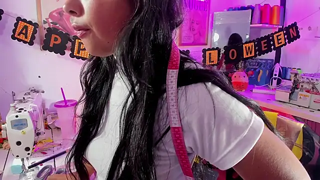 Sofi_222's Live XXX Chat