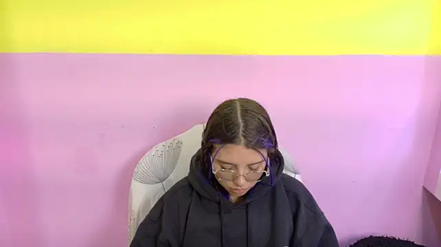 Chat XXX en directo de Kyomi_Hunt