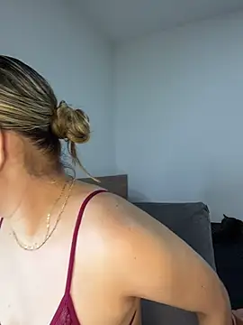 XXX chat uživo modela Moon_Blake