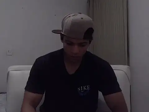 rustermc XXX чат на живо