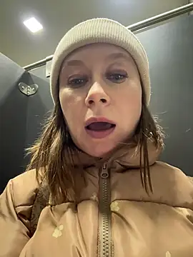 Brooke_loverのライブXXXチャット