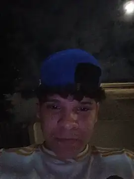 nilon05 Live XXX-Chat