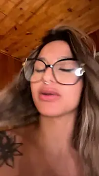 AliceStone19 Live XXX-Chat