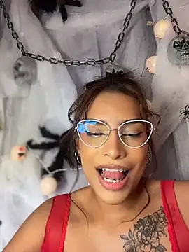 _maykan Live XXX chat