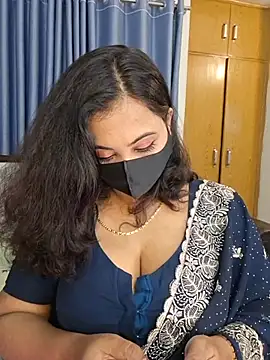 Bristy--- Chat XXX live