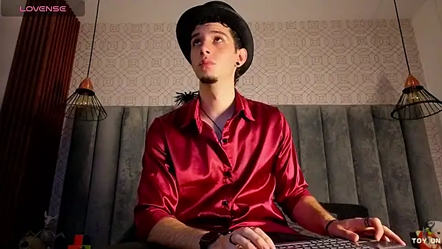 XXX chat uživo modela isaacblaze_