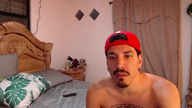 Chat XXX Live InkednBaked