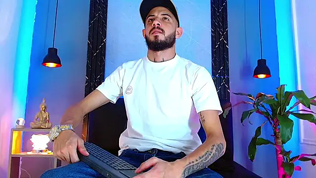 Erick_Wall – Naživo XXX chat