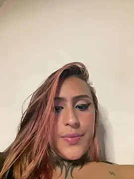Chat XXX ao vivo de sarahh_escobar