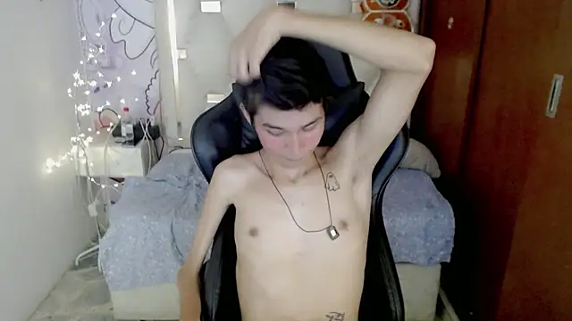 Chatroom XXX en direct de Westboyy_