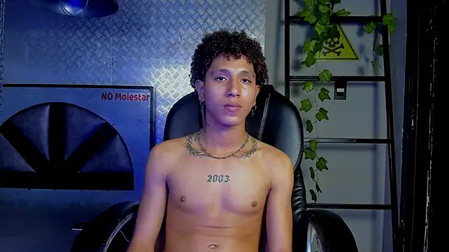 Živý XXX chat ArisStonne