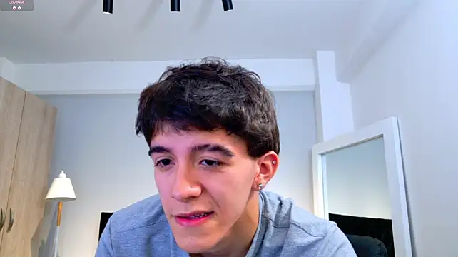 Austinbolt XXX чат на живо