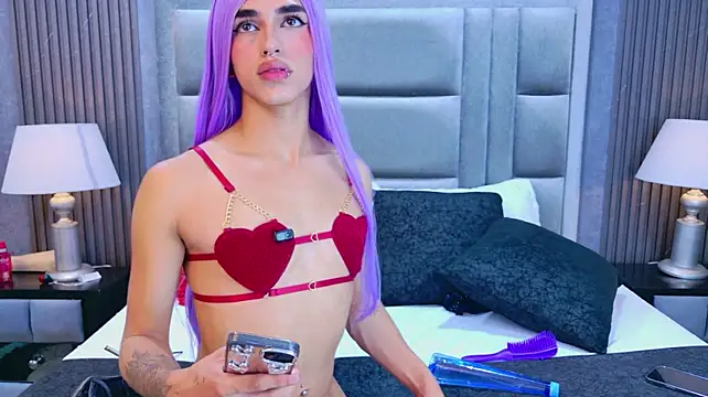 Chat +18 de VioletMonroy ao vivo