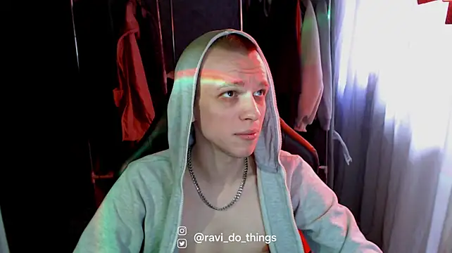 Chat XXX en directo de ravi_do_things
