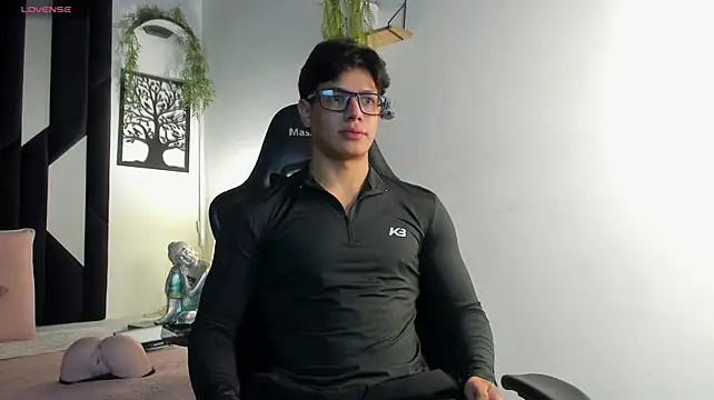 TonyPetrovjs Live XXX-Chat