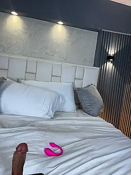MadisonLema's Live XXX Chat