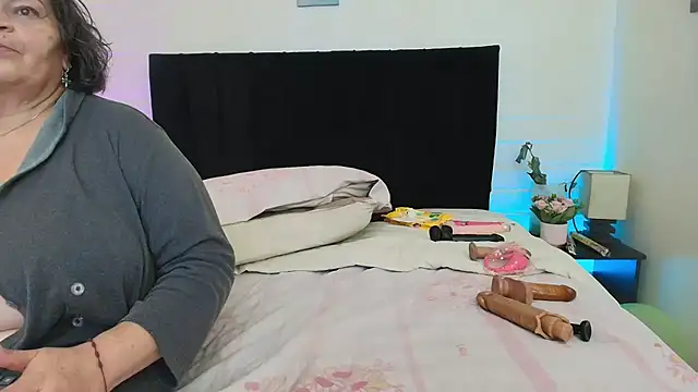 QueenMatturex – Naživo XXX chat