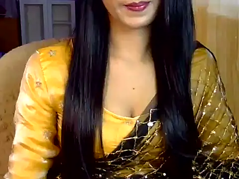Alina_Nur 现场XXX聊天