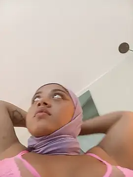 samii_halem Adlı Modelin Canlı XXX Sohbeti