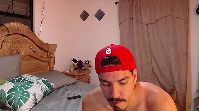 InkednBaked Live XXX Chat