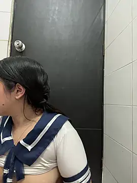 Samantthaescobar 现场XXX聊天